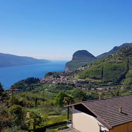 Casa Palanca 2 Balcony View By Garda Domus Mea Tremosine
