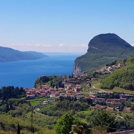 Appartamento Casa Palanca 2 Balcony View By Garda Domus Mea